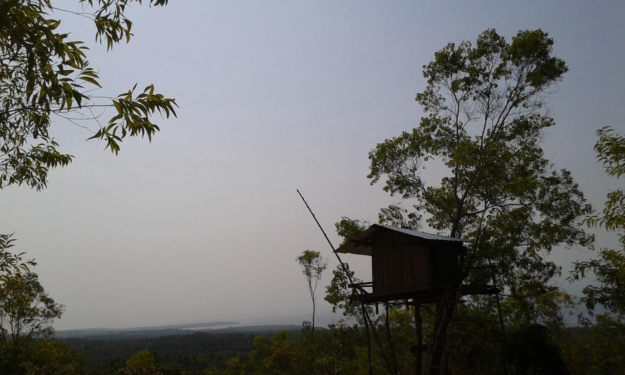 Rumah Pohon 2* Batununggul