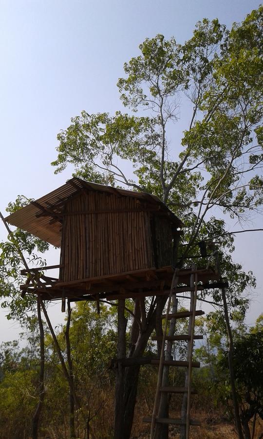 Rumah Pohon 2* Batununggul